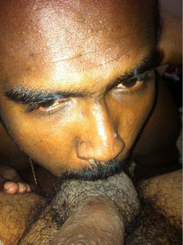 Hot Indian Gay sex pics featuring Maure South Indian Gay sucking dick and b...
