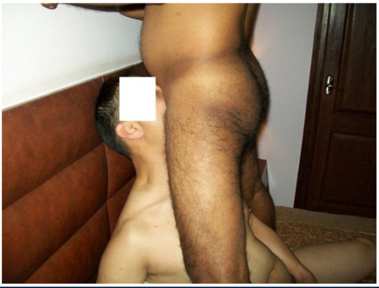 Desi Gay Sex Between A British And Two Indians Indian Gay Site