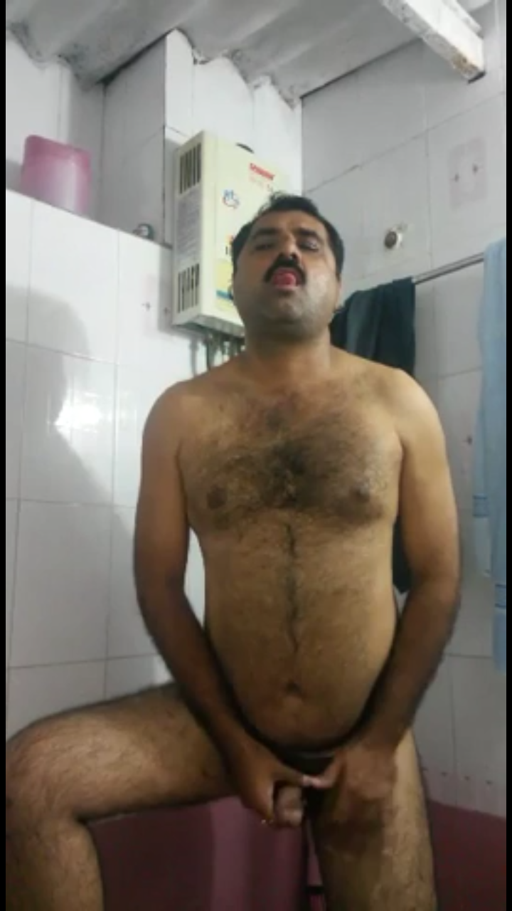 Desi Gay Video Of A Hairy Uncle Jerking Off Indian Gay Site