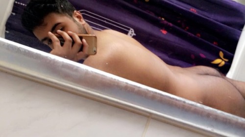 Indian Gay Sex Story: Bhai ke sath unexpected chudai part: 1
