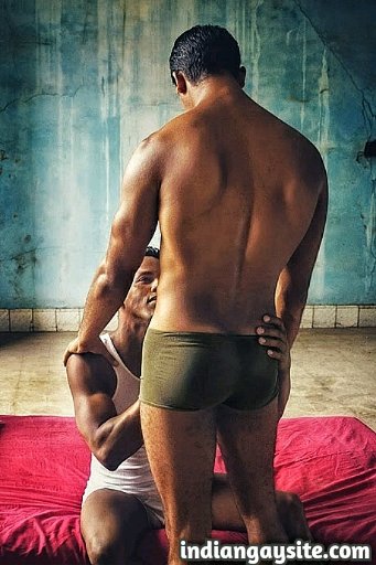Indian Gay Sex Story: The hottest birthday gift: 1