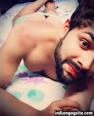 Gay sex kahani Gaurav, Shray aur Neeraj ki: 2