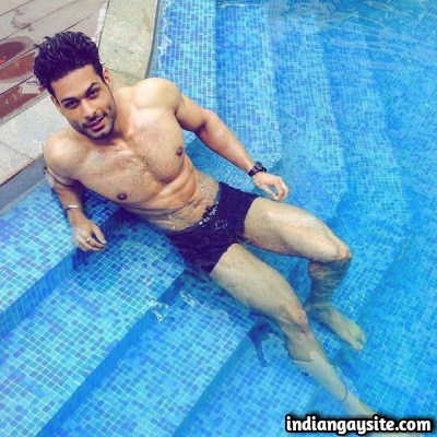 Naked desi hunk showing off muscles in hot poses