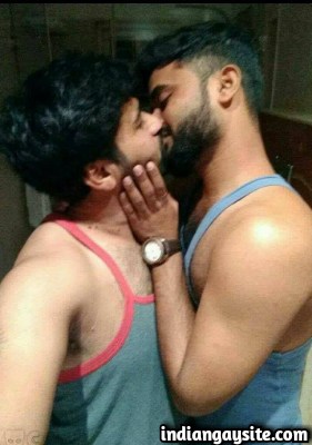 Desi Gay Sex Story of My First Blowjob Experience