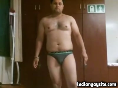 Desi Gay Video of Hot Chub Showing Body in Briefs
