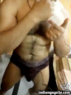 Sexy Fucker Teases in Briefs in Desi Gay Porn Video