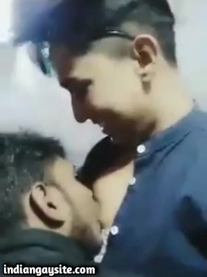 Desi Gay Video of Naughty Boys Sucking Moobs