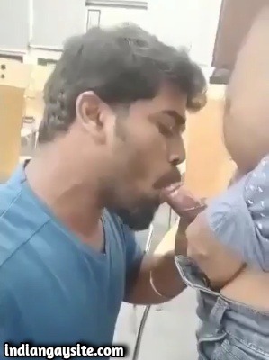 Sexy Guy Swallows Cum in Office in Desi Gay Blowjob Video