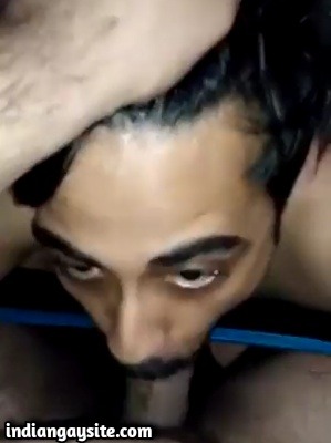 Deepthroat Gay Porn of Slutty Bottom's Face Fuck