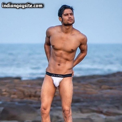 Naked Indian Hunk Exposing Muscles & Bulging Dick