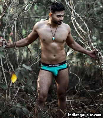 Nude Indian men showing sexy body in briefs
