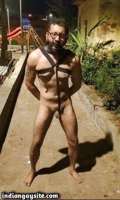 Slave gay daddy posing naked and getting fucked