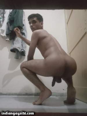 Naked slim guy teasing hot bare body and ass
