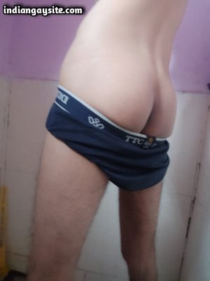 Smooth butt boy teasing ass in stripping pics